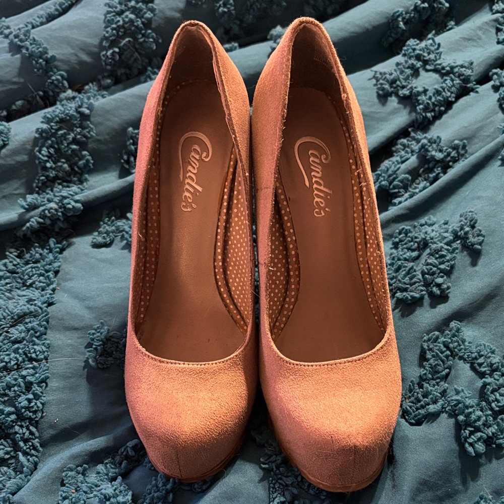 Candie's Grey Velvet Heels